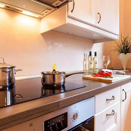 Luxuswohnung Sylt Mit Pool, Kamin, Wlan, Whirlwanne Un Klimaanlage Διαμέρισμα