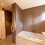 Apartment Luxuswohnung Sylt Mit Pool, Kamin, Wlan, Whirlwanne Un Klimaanlage *