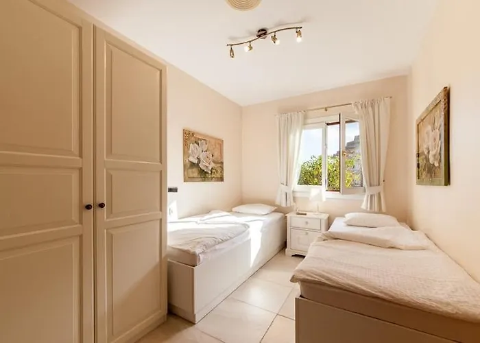 Luxuswohnung Sylt Mit Pool, Kamin, Wlan, Whirlwanne Un Klimaanlage Cala Ratjada (Mallorca)