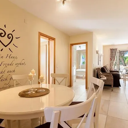 Luxuswohnung Sylt Mit Pool, Kamin, Wlan, Whirlwanne Un Klimaanlage شقة *